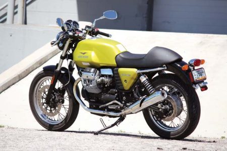 2010 Moto Guzzi V7 Café Classic Image
